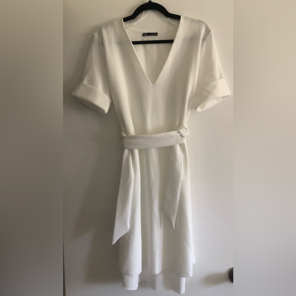 Zara Crêpe White Dress